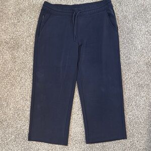 Athleta large navy blue athletic casual cropped pants buttery soft elastic